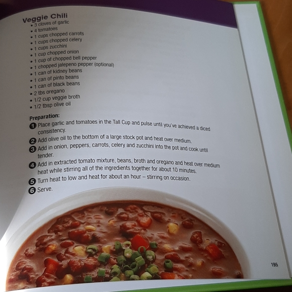 Nwot, hardcover Nutribullet healing foods book - Picture 11 of 11